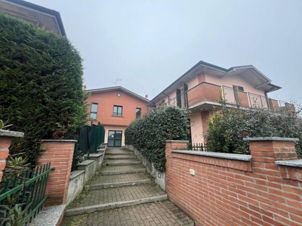 appartamento in vendita a Lardirago