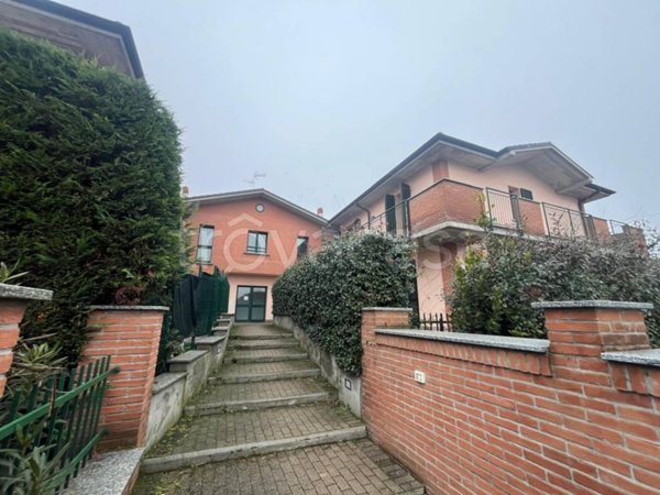 appartamento in vendita a Lardirago