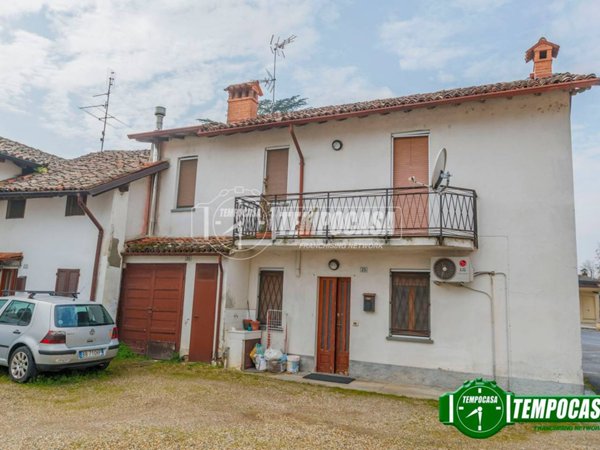 casa indipendente in vendita a Lardirago