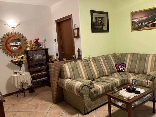 appartamento in vendita a Lardirago