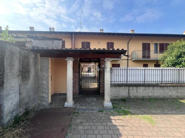 appartamento in vendita a Linarolo