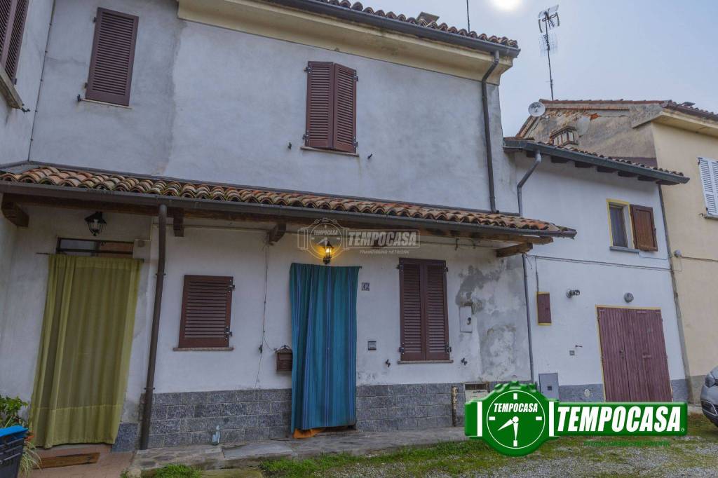 casa indipendente in vendita a Linarolo in zona Vaccarizza