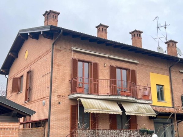 appartamento in vendita a Linarolo