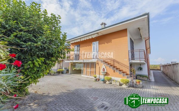 casa indipendente in vendita a Linarolo in zona San Leonardo