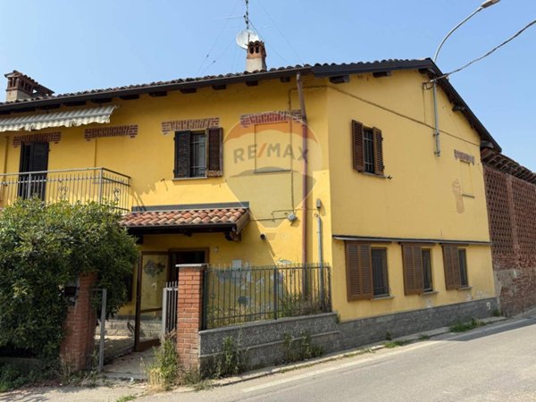 casa indipendente in vendita a Linarolo