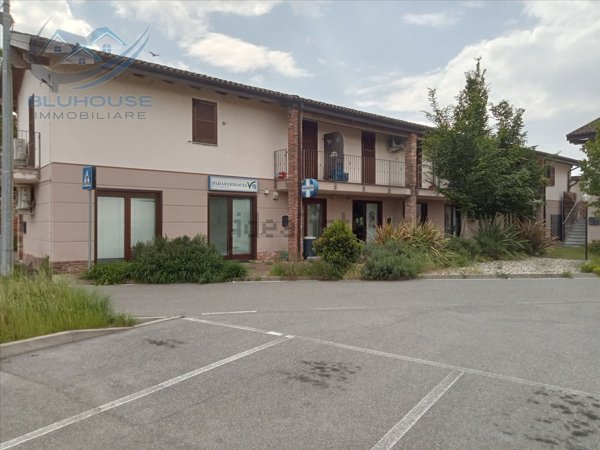 appartamento in vendita a Linarolo