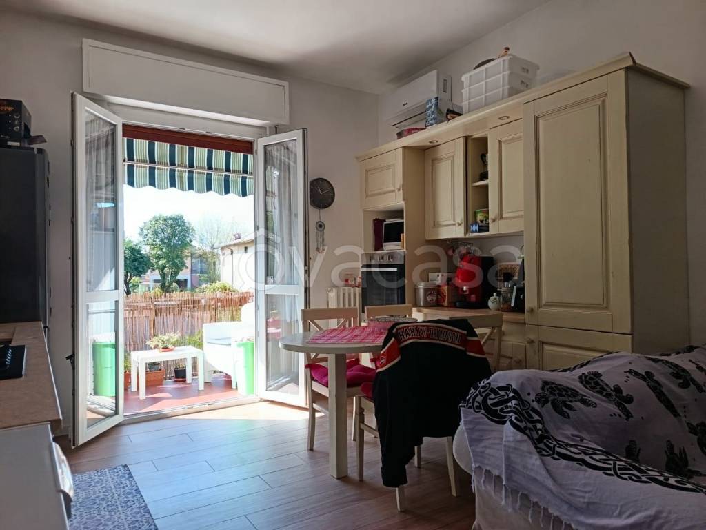 appartamento in vendita a Linarolo
