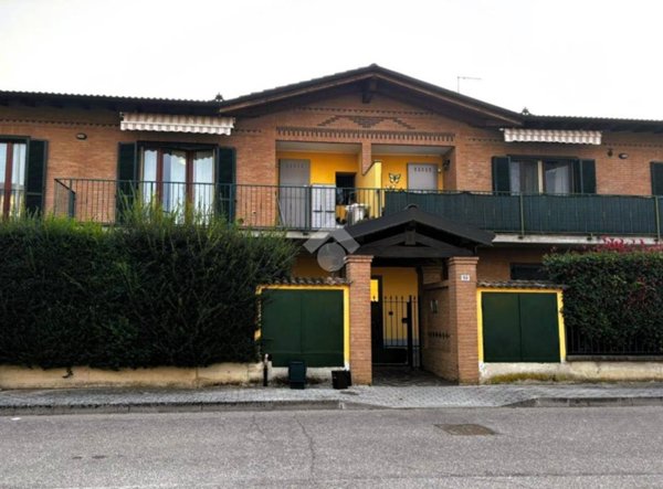 appartamento in vendita a Linarolo