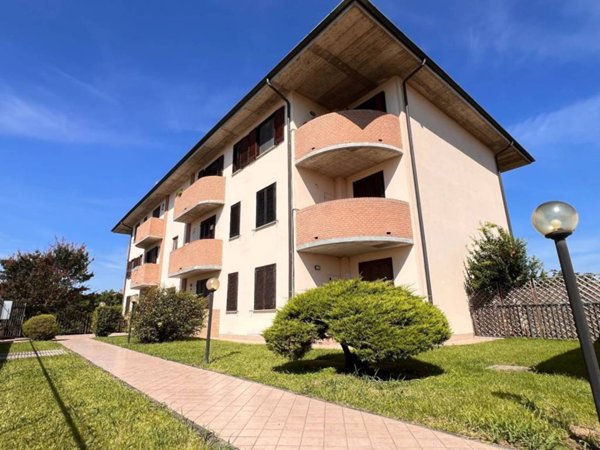 appartamento in vendita a Linarolo