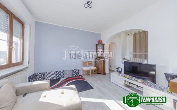 appartamento in vendita a Linarolo in zona San Leonardo