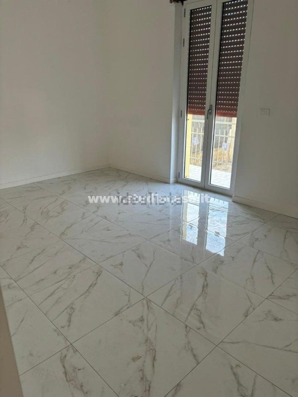 appartamento in vendita a Linarolo