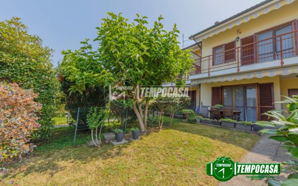 casa indipendente in vendita a Linarolo