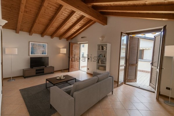 appartamento in vendita a Linarolo in zona San Leonardo