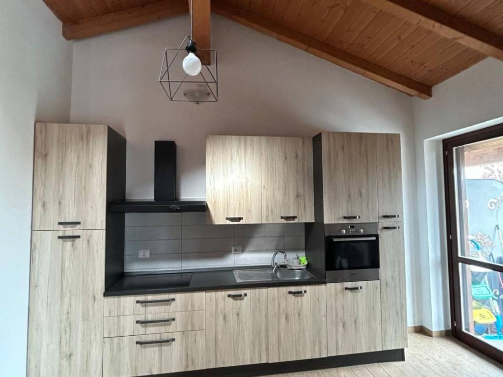 appartamento in vendita a Linarolo