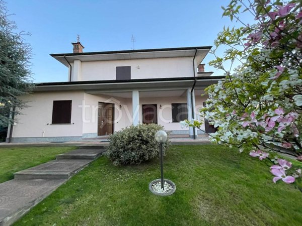 casa indipendente in vendita a Linarolo