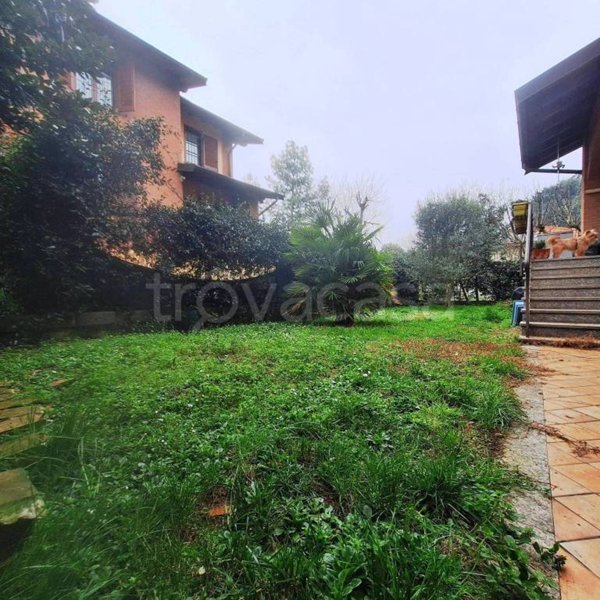 casa indipendente in vendita a Linarolo in zona San Leonardo