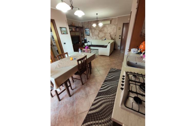 appartamento in vendita a Linarolo