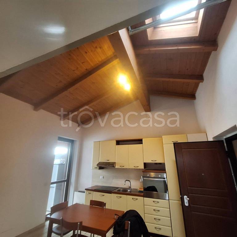 appartamento in vendita a Linarolo