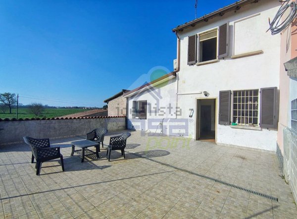 appartamento in vendita a Linarolo in zona San Leonardo