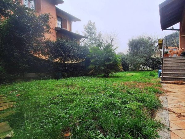 casa indipendente in vendita a Linarolo in zona San Leonardo