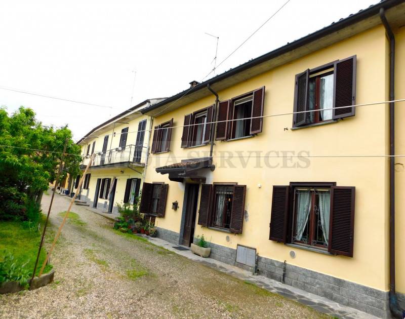 casa indipendente in vendita a Lomello