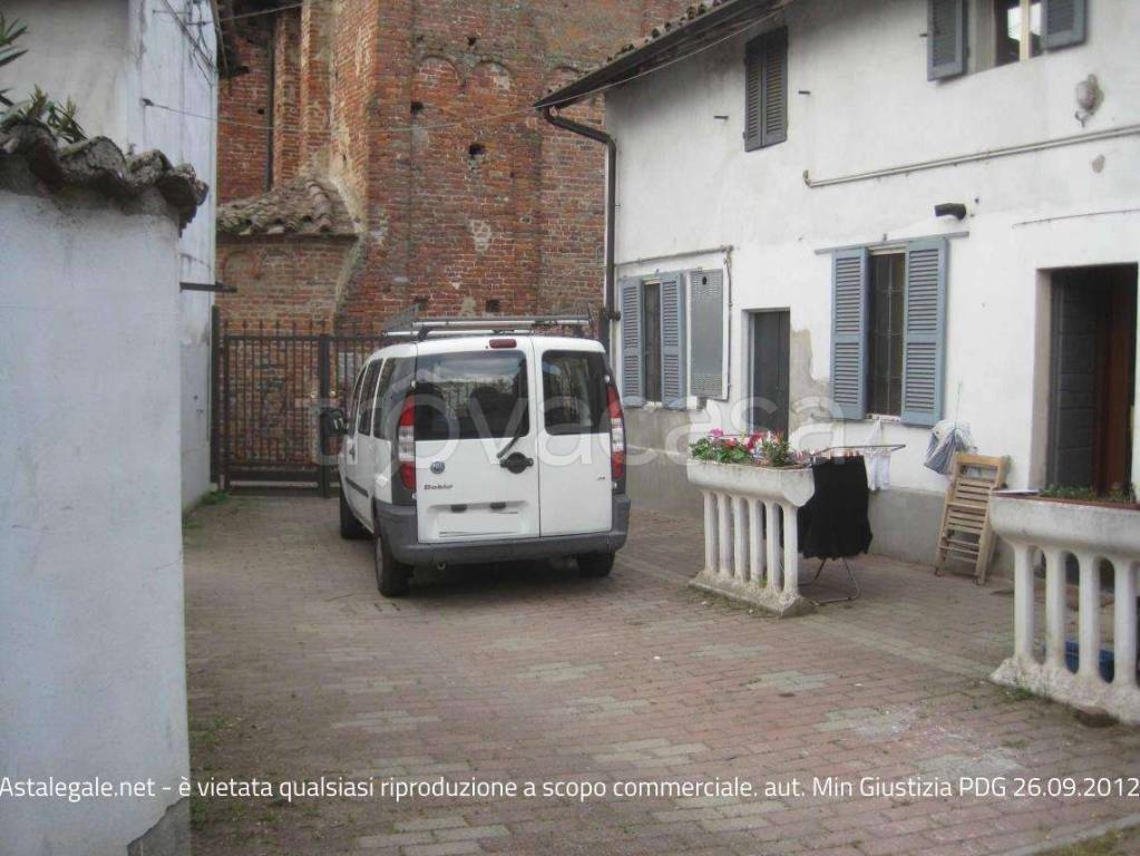 casa indipendente in vendita a Lomello