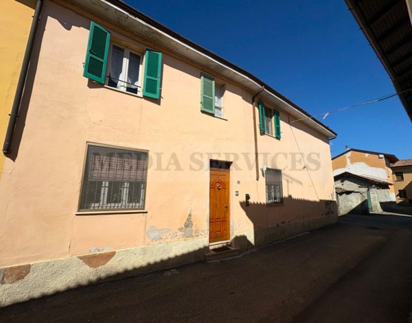 casa indipendente in vendita a Lomello