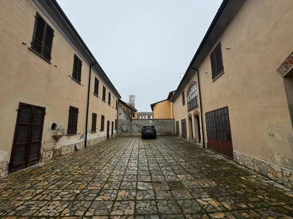 casa indipendente in vendita a Lomello