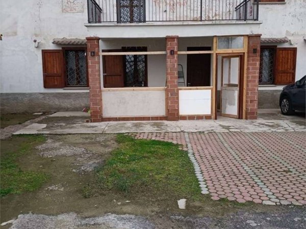 casa indipendente in vendita a Lomello