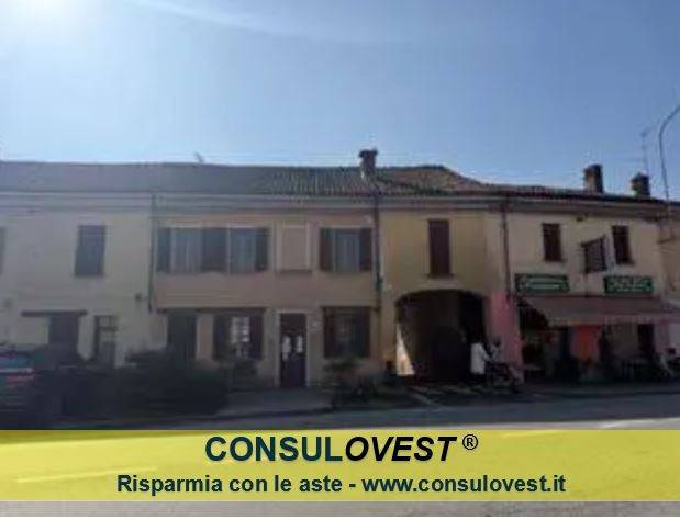 casa indipendente in vendita a Lomello