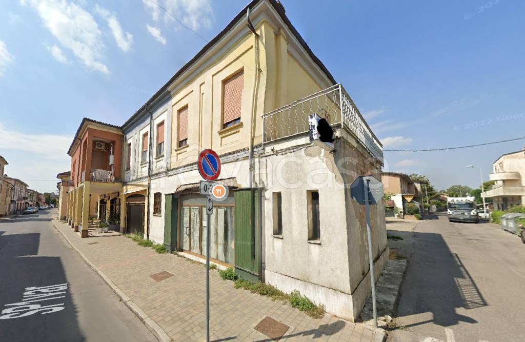 appartamento in vendita a Lungavilla