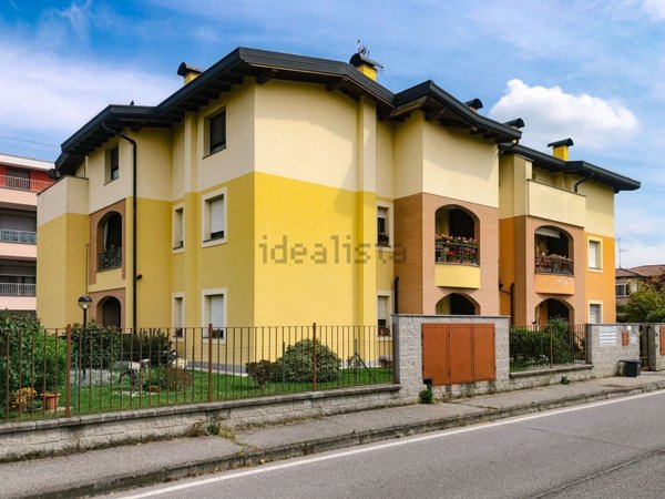 appartamento in vendita a Lungavilla