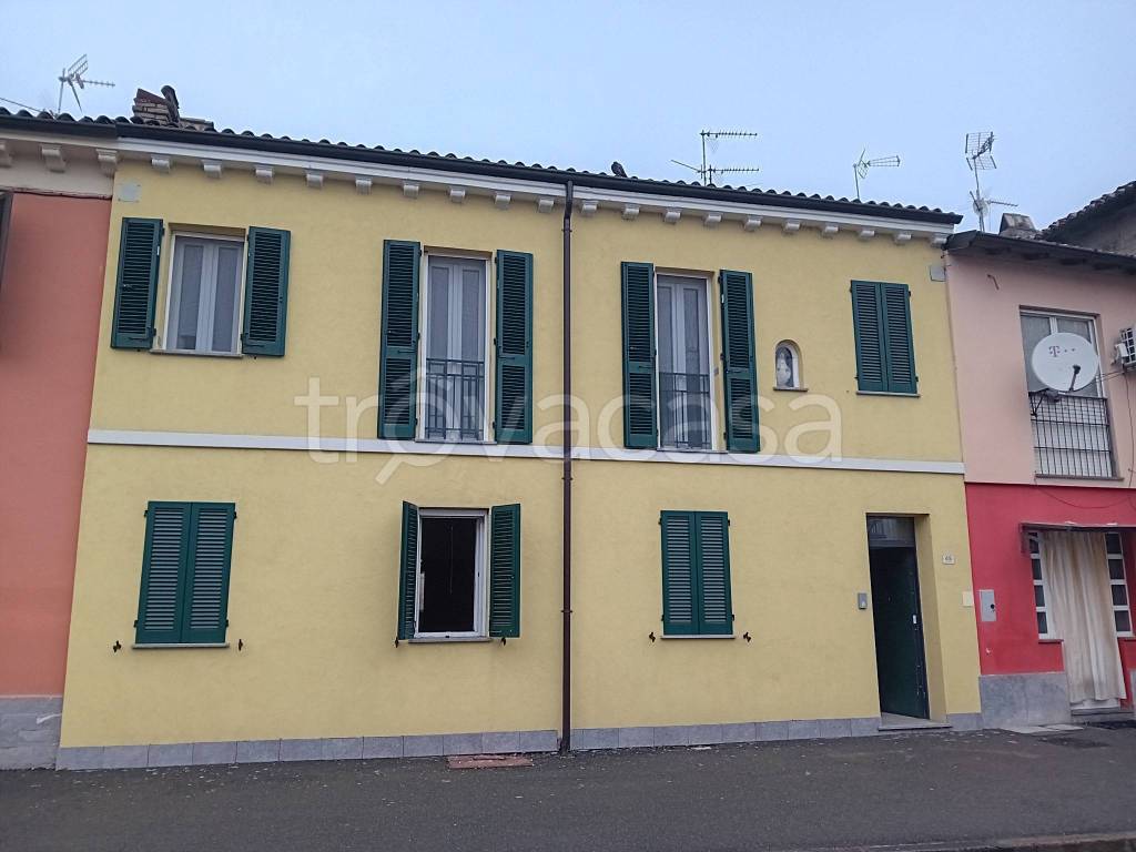 appartamento in vendita a Lungavilla