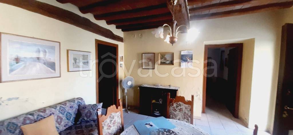 casa indipendente in vendita a Lungavilla