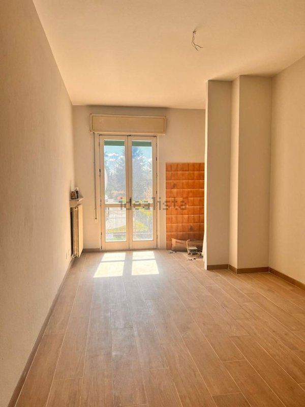 casa indipendente in vendita a Lungavilla