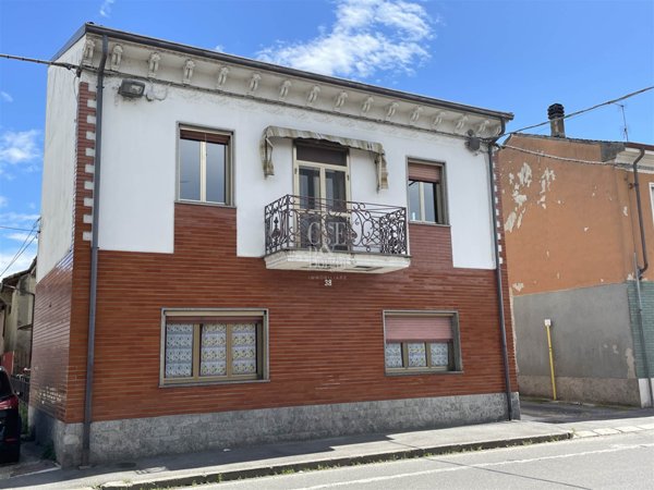 ufficio in vendita a Lungavilla