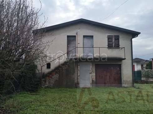 appartamento in vendita a Lungavilla