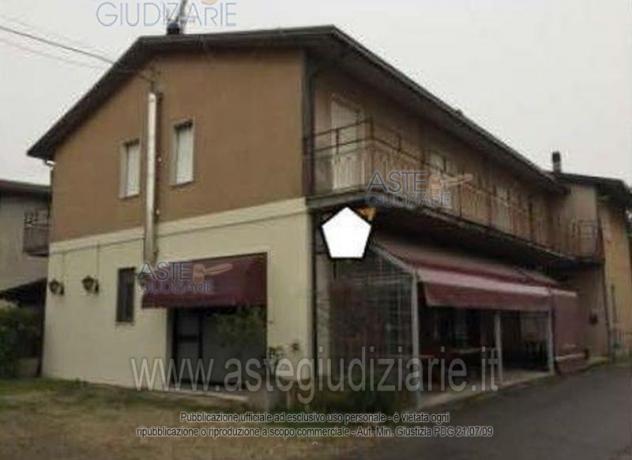 terreno edificabile in vendita a Lungavilla