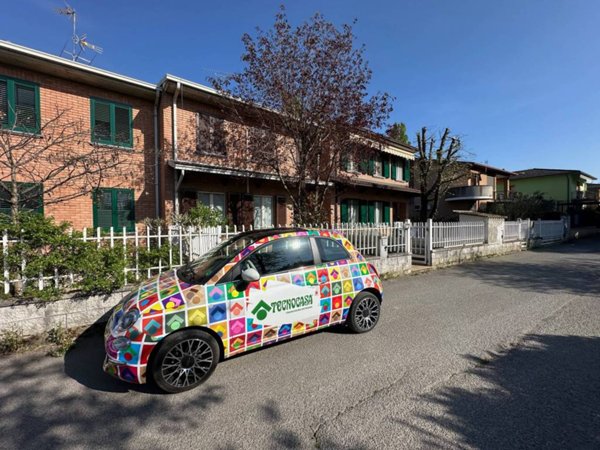 casa indipendente in vendita a Lungavilla