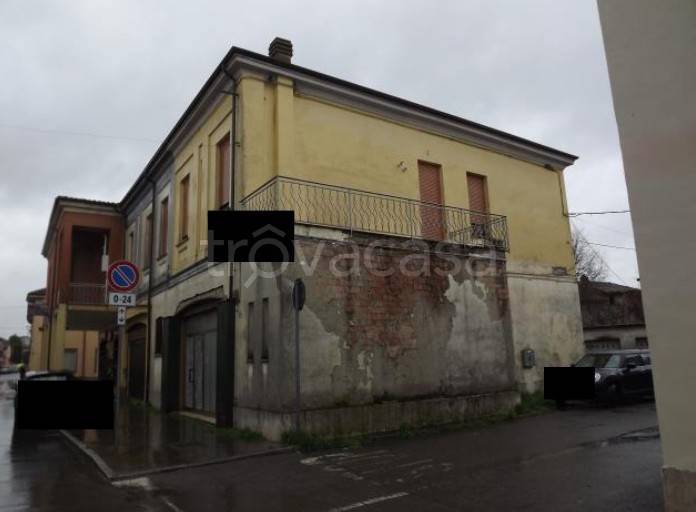 appartamento in vendita a Lungavilla