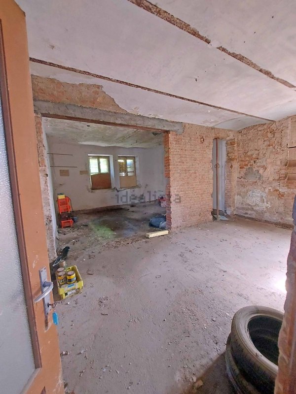 appartamento in vendita a Lungavilla