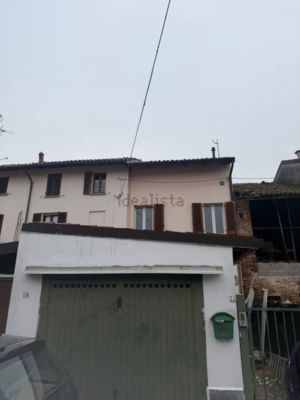 casa indipendente in vendita a Lungavilla