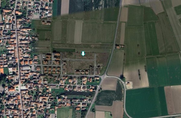 terreno edificabile in vendita a Lungavilla