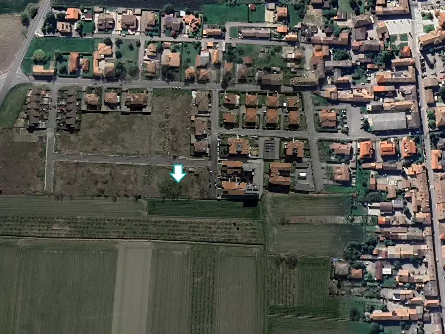 terreno edificabile in vendita a Lungavilla