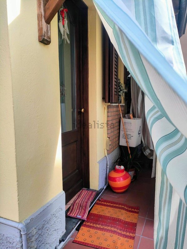 casa indipendente in vendita a Lungavilla