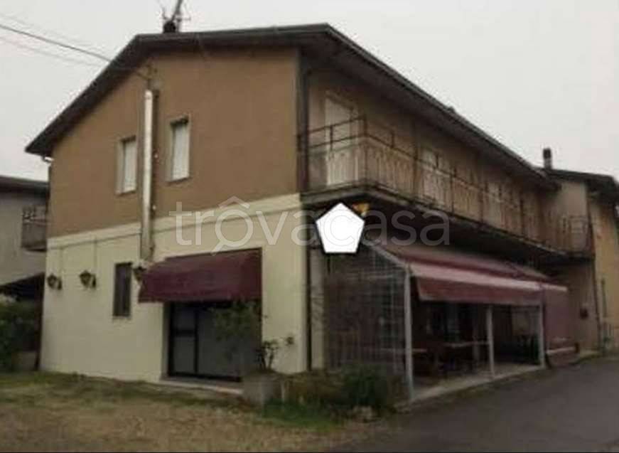 appartamento in vendita a Lungavilla