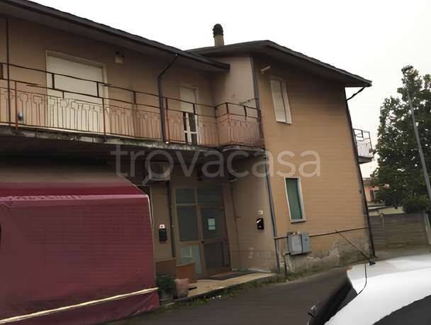 appartamento in vendita a Lungavilla