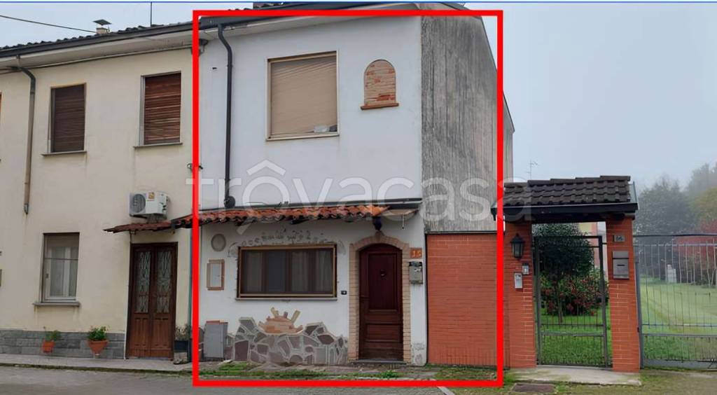 appartamento in vendita a Magherno