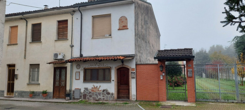 appartamento in vendita a Magherno
