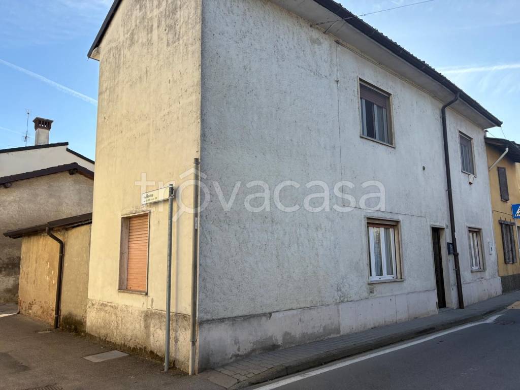 casa indipendente in vendita a Magherno
